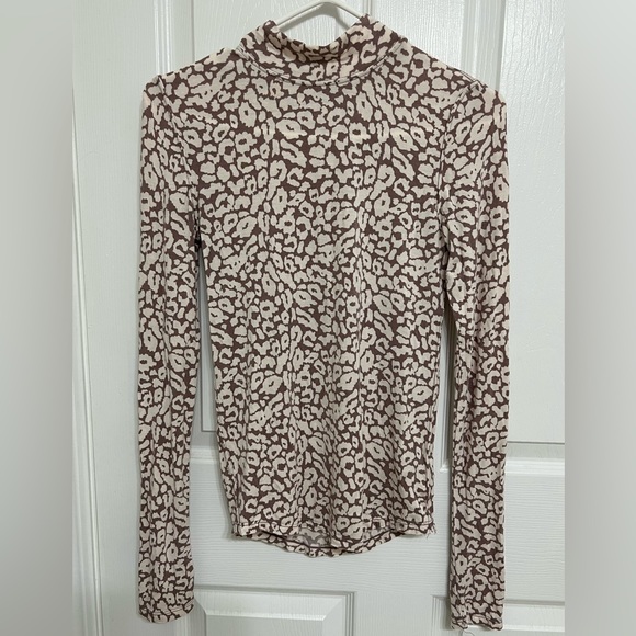 Free People Long Sleeve Top size XS - Picture 1 of 8